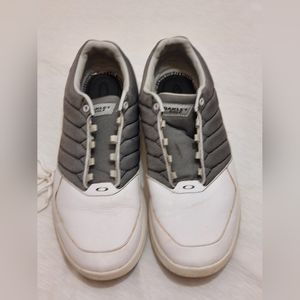 OAKLEY SECTOR SPIKELESS GOLF Shoes Men Size 14